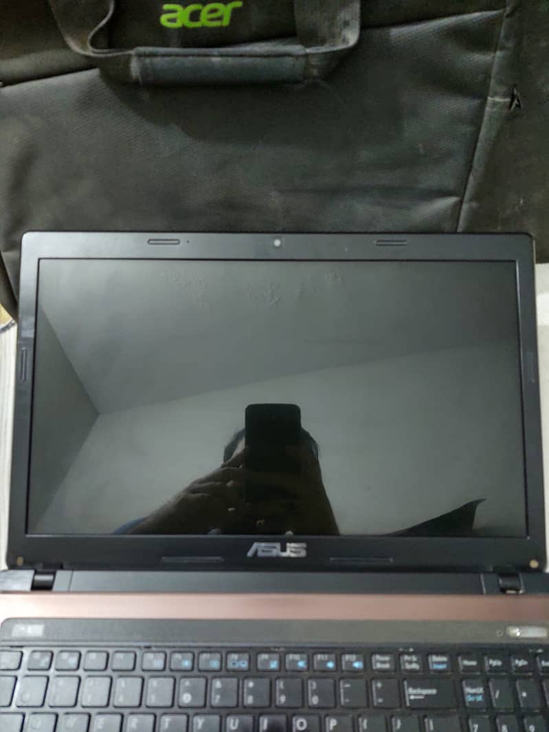 Urgent Sale Original American ASUS Laptop 17inch LED Crystal ClearDisp 8