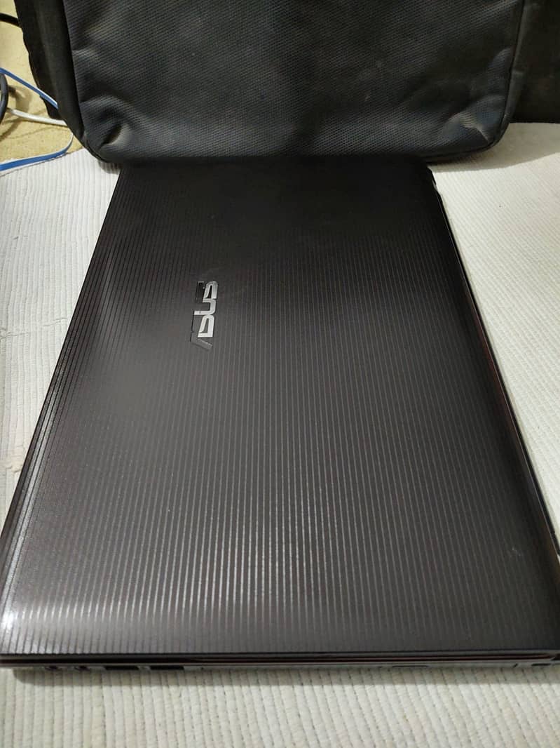 Urgent Sale Original American ASUS Laptop 17inch LED Crystal ClearDisp 16