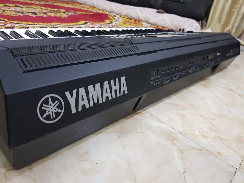 Yamaha PSR s975 keyboard (1200 $) 2