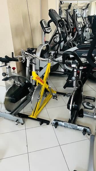 treadmill,elliptical,rowing machine,spin bike, 7