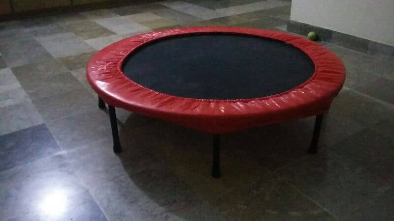 Trampoline in packing new 1