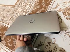 Dell Laptop Core i7 4th Gen - 10/10 condition Slim & light weight