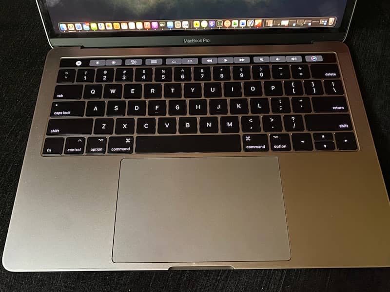 MACBOOK PRO 2017 TOUCHBAR/TOUCHID 13 inches 2