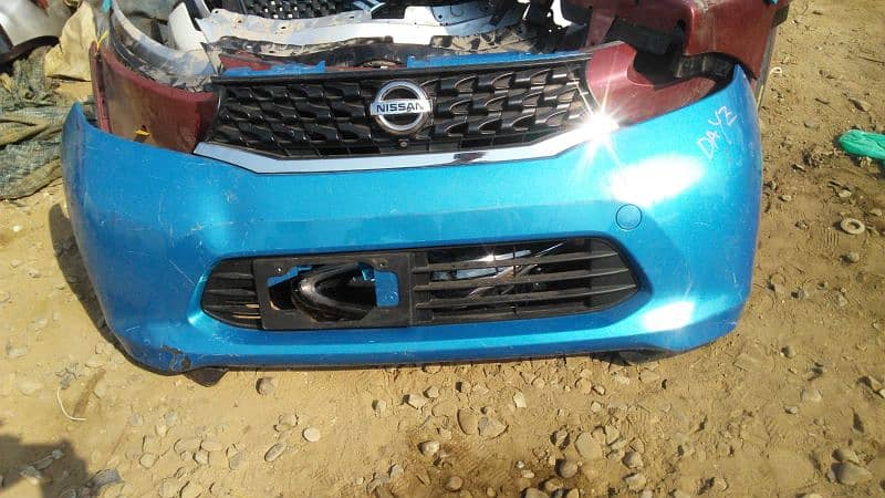 Nissan DayZ bumper head lights back lights 1