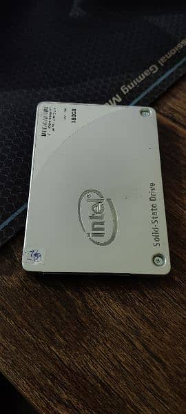 Intel SSD 180Gb 100% Health