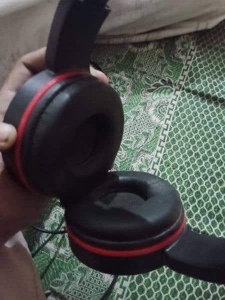 space headphone + attach mic 1