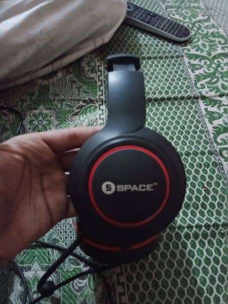 space headphone + attach mic 2