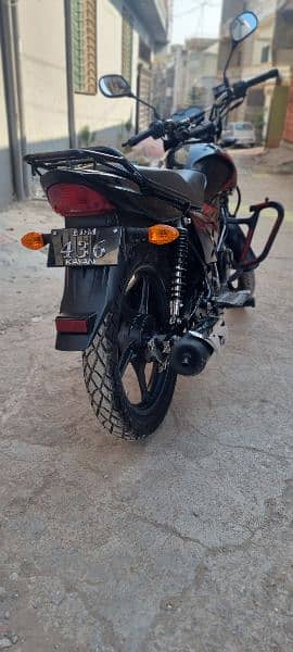 Suzuki GR150 Excellent Condition - Black-Islamabad 3