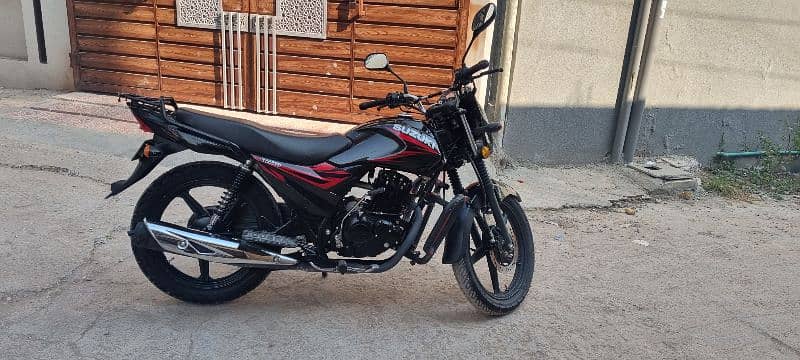 Suzuki GR150 Excellent Condition - Black-Islamabad 1