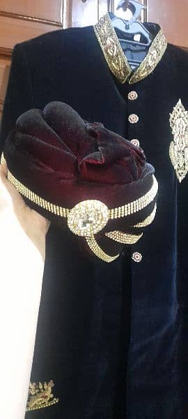 beautiful embroided sherwani with groom cap only 3hour used 4