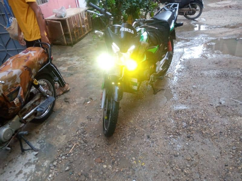 Honda  150 F good condition 03/33/21/62/857 15