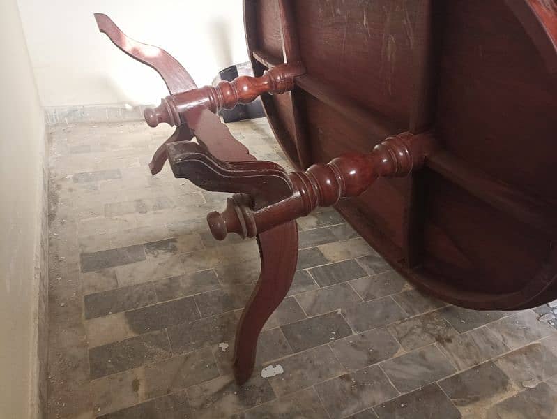 Dining Table 0