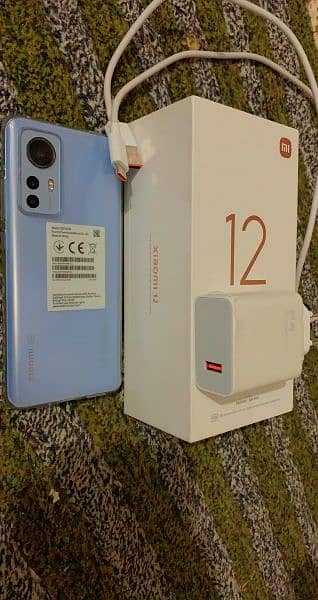 Xiaomi 12 - 12/256 - 10/10 Like New Condition- Complete Box- Only CASH 2