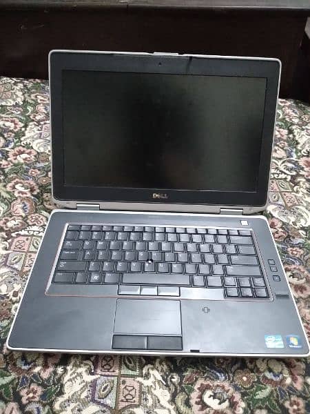 A Dell core i 5 laptob 2nd generation avlbl. 0