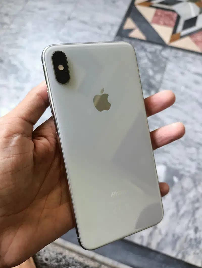 Iphone xs max (read ad) 0