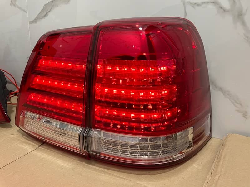 TOYOTA LAND CRUISER REAR TAIL LIGHTS MIDWEST STYLING 2008-2014 LC200!! 4