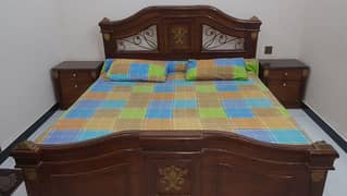 King sized bed set at affordable price