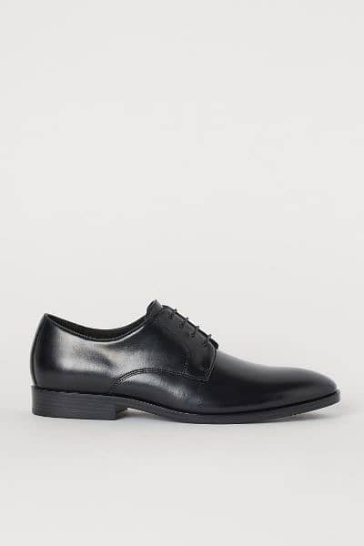 Brand:       H&M

DERBY