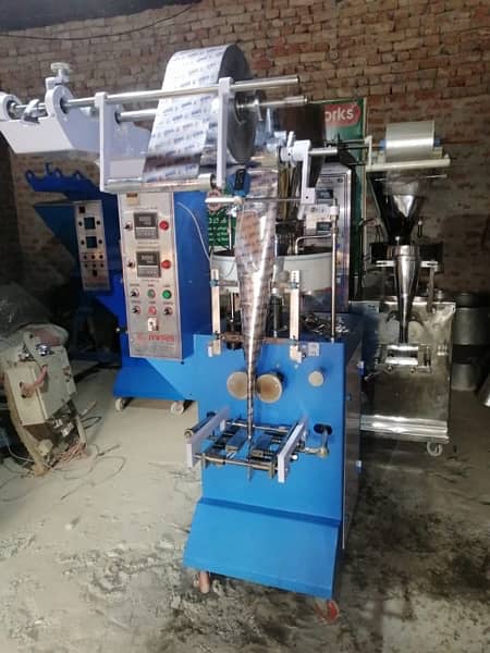 Powder Spices Surf Nimko Spices Rice Salt Suger Pulses Packing Machine 7