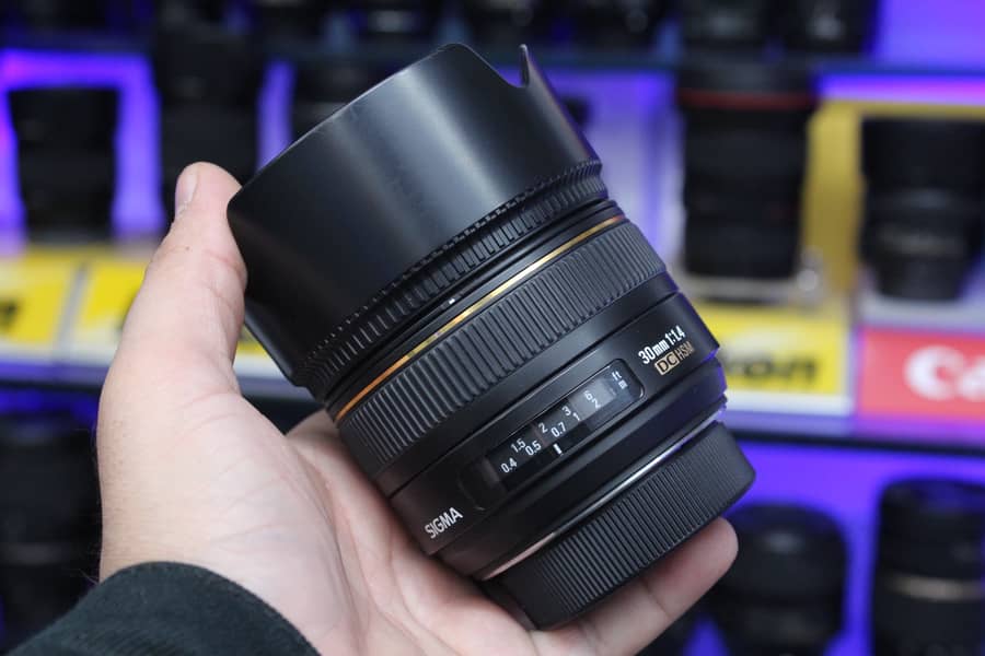 Sigma 30mm 1.4 DC HSM For Nikon Crop Bodies 0