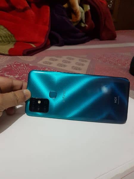 Infinix Hot 10 8