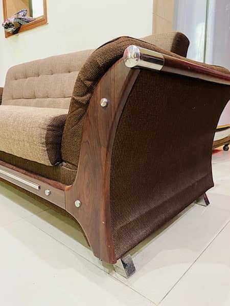 sofa wd comebed , 25000 price 15