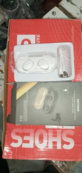 Y30 Bluetooth Headset White Colour 1