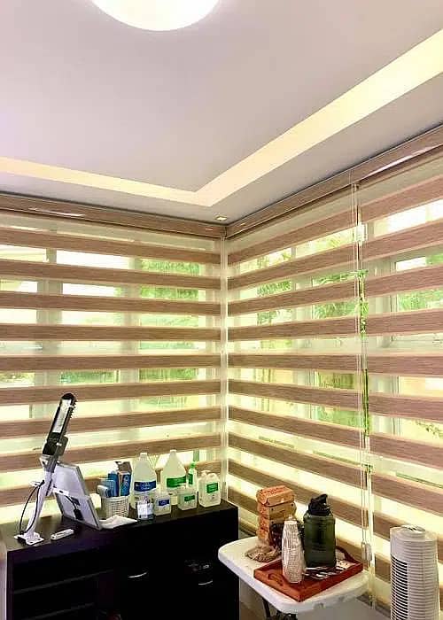 window blinds  wallpapers  wooden floor   vinyl floor  Wall branding 18