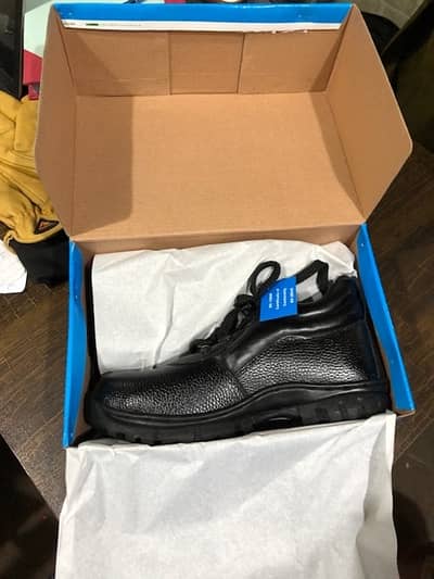 Safety Shoes Ranger available in all sizes