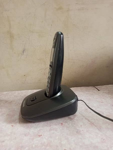 UK imported Panasonic single cordless phone 1