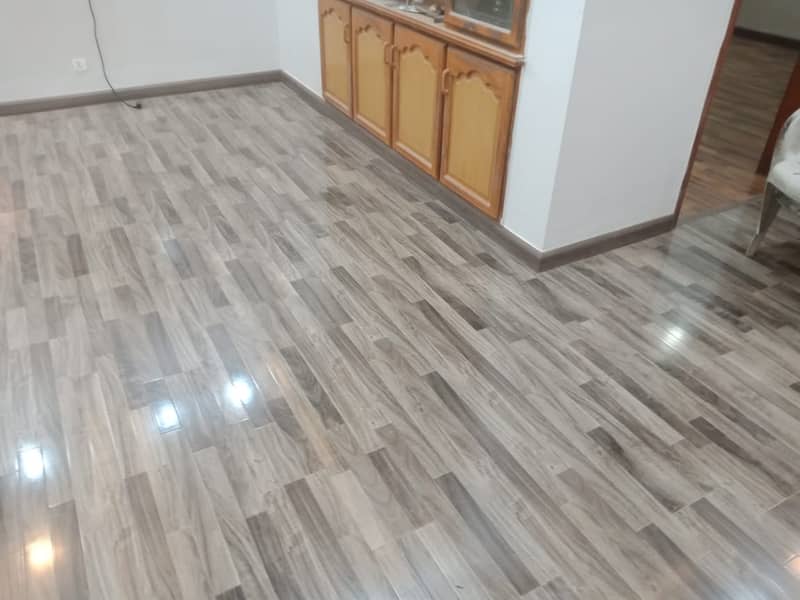 Wooden floor | Vinyl floor |Tile Ceiling |PVC Panel Grass | wallpaper 1