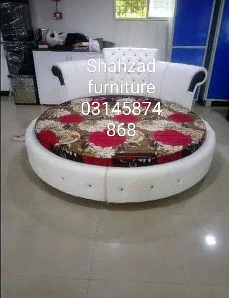 round bed with side tables 1