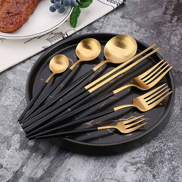 High Quality polished cutlery set 9