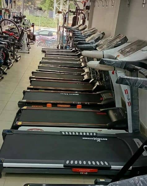 Treadmill Exercise Running Machine. 0