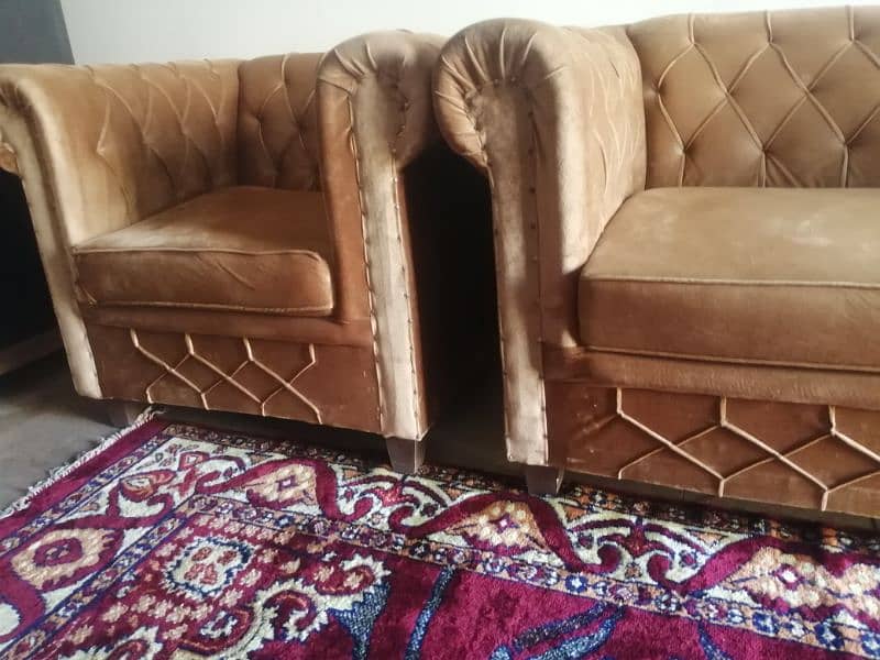 New Sofa boht km use how he 7 seater 3