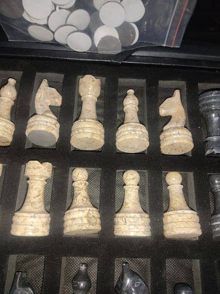 LUXIRY HAND CRAFTED CHESS 7