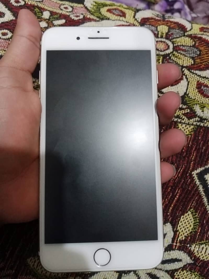 iPhone 7 Plus 0