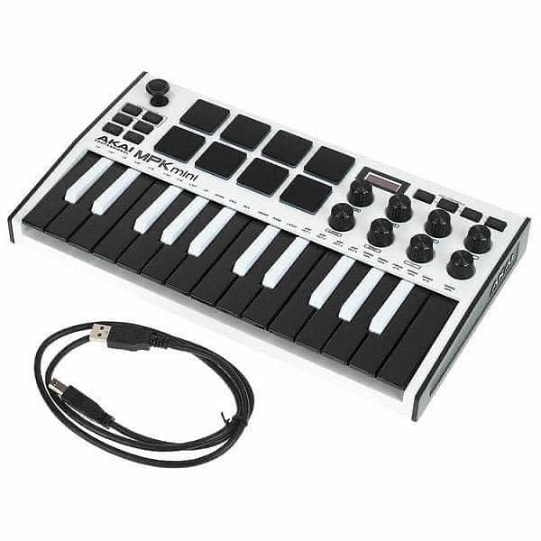 Akai MPK -lll MINI 1