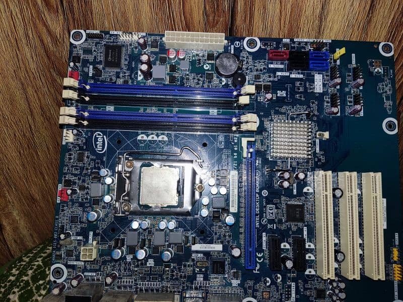 Intel Pentium Processor G2020 2.90Ghz Intel dh67cl motherboard 5