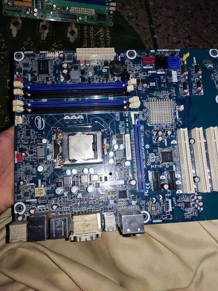 Intel Pentium Processor G2020 2.90Ghz Intel dh67cl motherboard 7