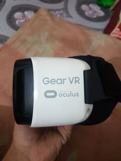 Samsung  Gear VR powered by oculus