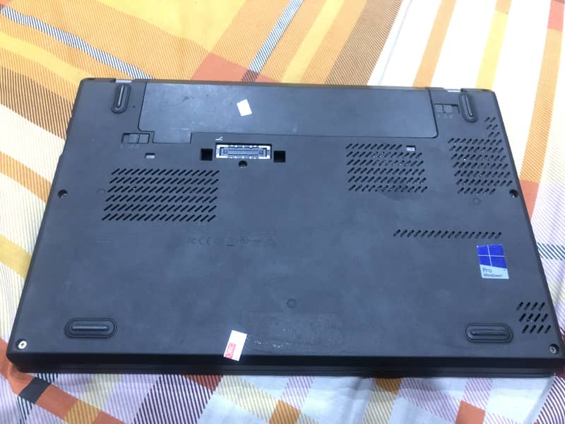 Lenovo Thinkpad x260  8/256 Core i5 6th generation 8