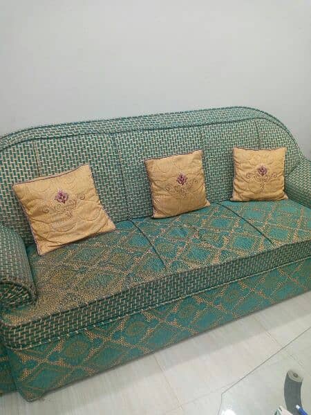 5 Seater Sofa 1