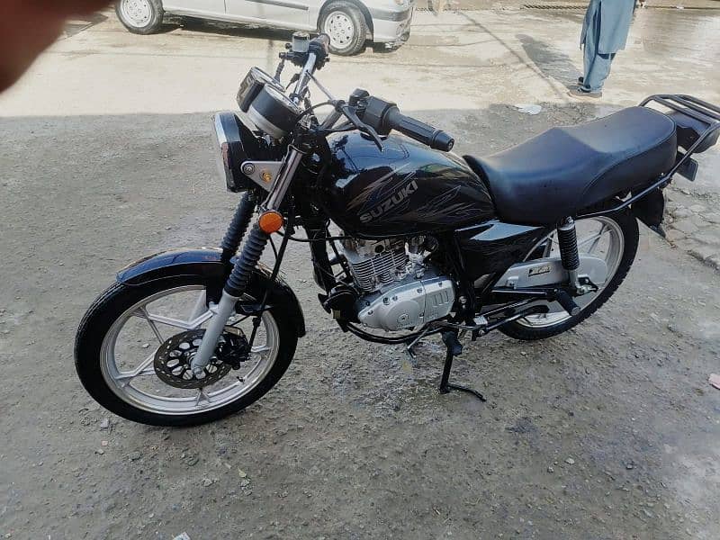 Suzuki Gs 150se 9