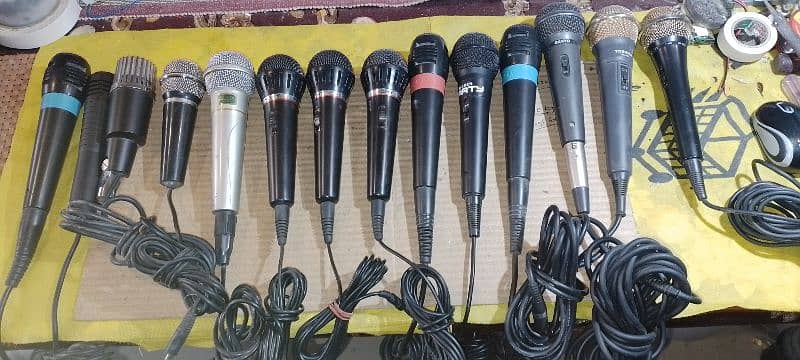 Original  mics different brands. 5