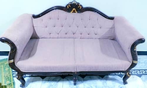 Devan Sofa