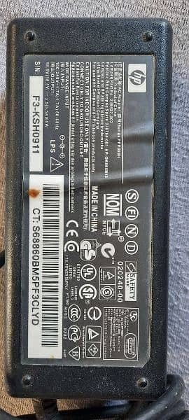 HP  Dell  laptop charger 1