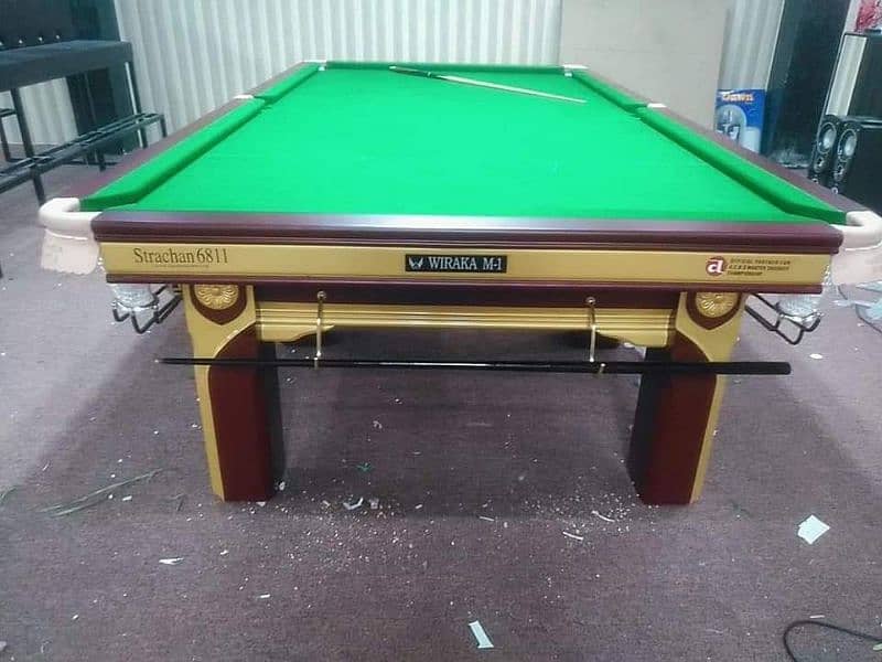 Snooker table & Billiards Snooker Tables & B& 6