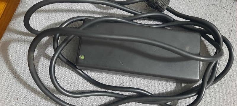 HP  Dell  laptop charger 10