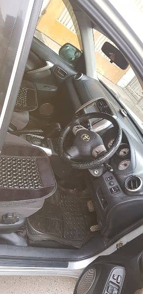 Toyota rav4,full option,like zero meter,suv urgent sale 12